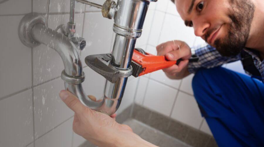 Professional emergency plumbing in Harwood, MO